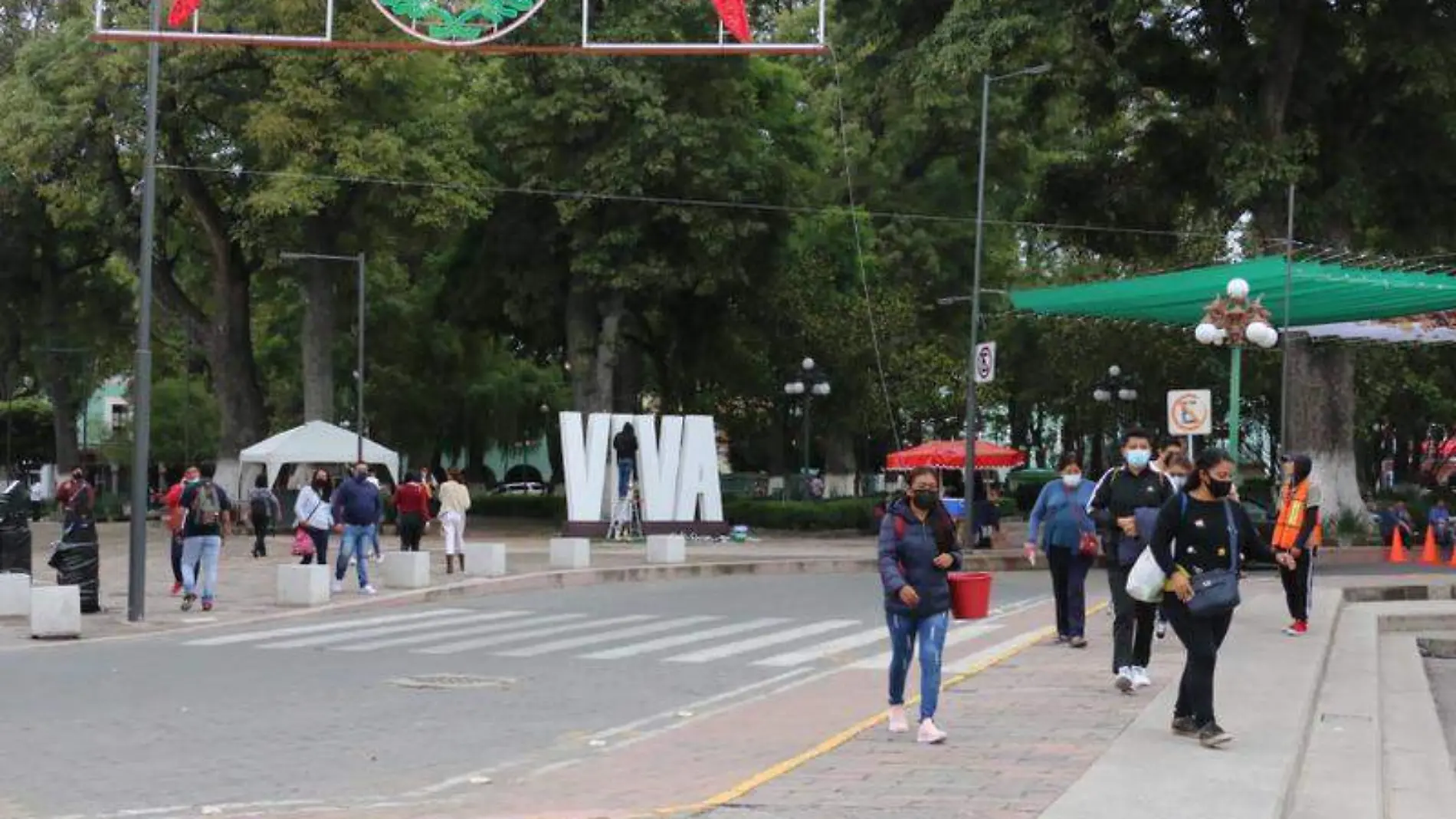 Personas, calle, Tlaxcala 1